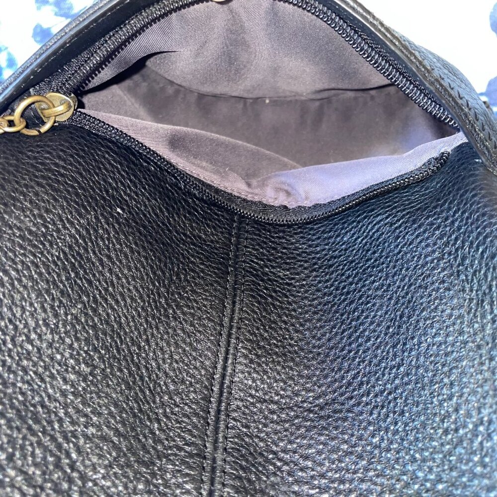 The Sak Iris / Lucia Crossbody Bag in Black Leather - Picture 6 of 14